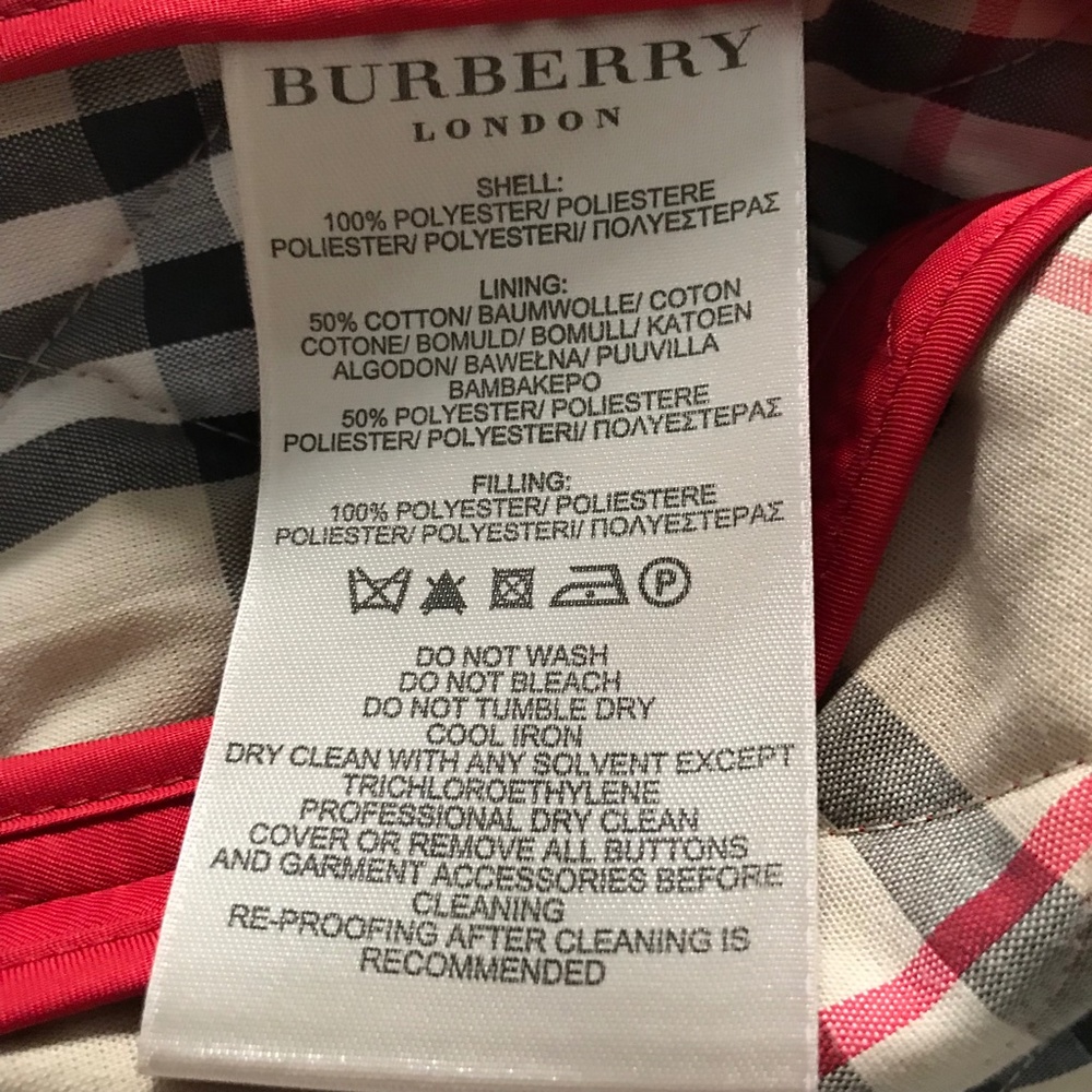 Burberry Quilted Red Jacket - Picture 8 of 12